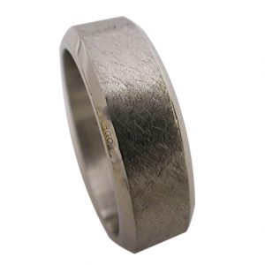 14 kt white gold men's wedding band with a textured finish